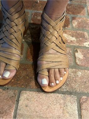 Women's Braided Tan Strappy Gladiator Sandals